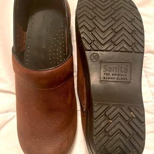 Sanita Clogs